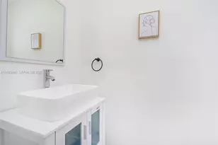 1820 SW 140th Pl, Miami, FL 33175 - Photo 10