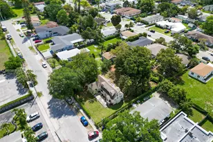 1238 NE 112th St, Miami, FL 33161 - Photo 30