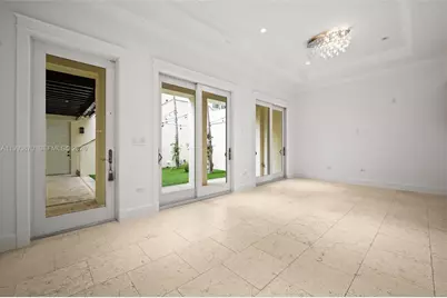 530 Valencia Ave #2, Coral Gables, FL 33134 - Photo 6