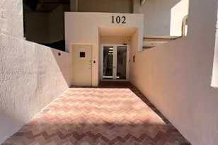 102 SW 6th Ave, Miami, FL 33130 - Photo 4