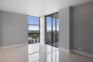 20301 W Country Club Dr, Aventura, FL 33180 - Photo 22