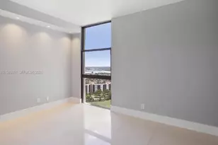 20301 W Country Club Dr, Aventura, FL 33180 - Photo 28