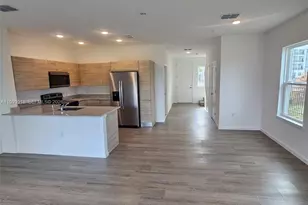 1201 Southstation Pl, Orlando, FL 32809 - Photo 14