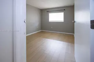 14920 SW 82nd Ln, Miami, FL 33193 - Photo 8