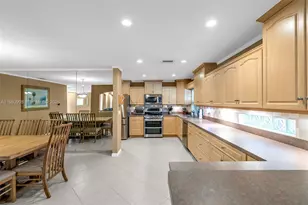 9715 SW 1st Ct, Coral Springs, FL 33071 - Photo 14