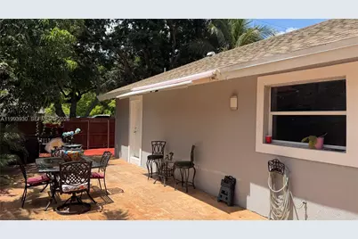 10550 SW 51st St, Cooper City, FL 33328 - Photo 32