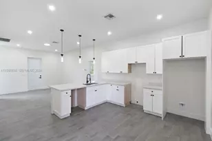 710 Peacock Ave, Lehigh Acres, FL 33974 - Photo 16