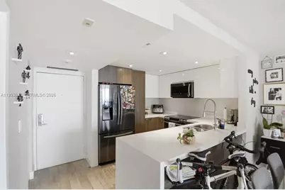 600 NE 36th St #1708, Miami, FL 33137 - Photo 10