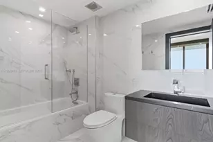 19955 NE 38th Ct, Aventura, FL 33180 - Photo 36