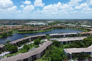 12500 SW 5th Ct, Pembroke Pines, FL 33027 - Photo 2
