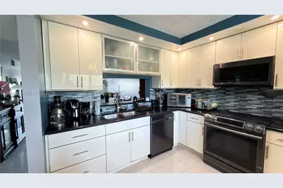 12500 SW 5th Ct #307M, Pembroke Pines, FL 33027 - Photo 18