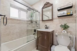 16110 NW 28th Pl, Miami Gardens, FL 33054 - Photo 22