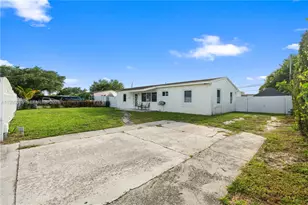 16110 NW 28th Pl, Miami Gardens, FL 33054 - Photo 2