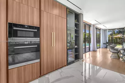 46 NE 162nd St, Miami, FL 33162 - Photo 34