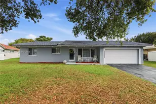 8515 NW 26th Dr, Coral Springs, FL 33065 - Photo 2