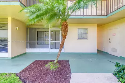 804 SE 7th St #107, Deerfield Beach, FL 33441 - Photo 4