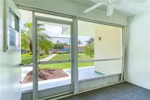 804 SE 7th St, Deerfield Beach, FL 33441 - Photo 6