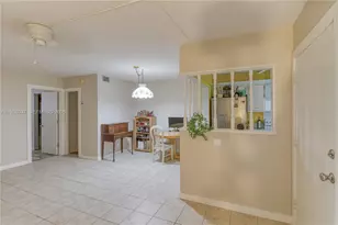 804 SE 7th St, Deerfield Beach, FL 33441 - Photo 6