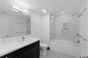 10201 E Bay Harbor Dr, Bay Harbor Islands, FL 33154 - Photo 22