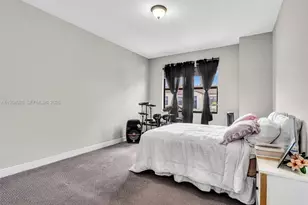 20973 NW 1st Dr, Pembroke Pines, FL 33029 - Photo 30