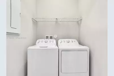 20973 NW 1st Dr, Pembroke Pines, FL 33029 - Photo 40