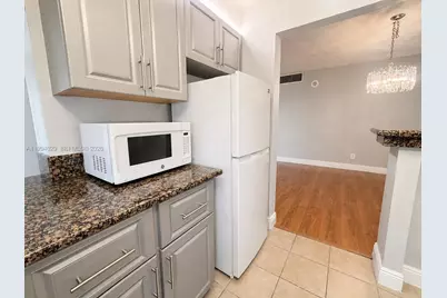 17011 N Bay Rd #503, Sunny Isles Beach, FL 33160 - Photo 10