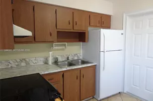 2212 Johnson St, Hollywood, FL 33020 - Photo 2