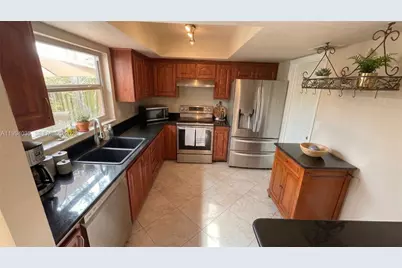 4100 NW 119th Ave, Sunrise, FL 33323 - Photo 4