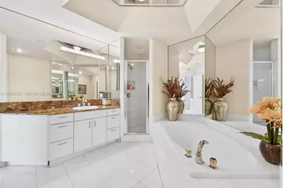 2800 Island Blvd #PH02, Aventura, FL 33160 - Photo 26