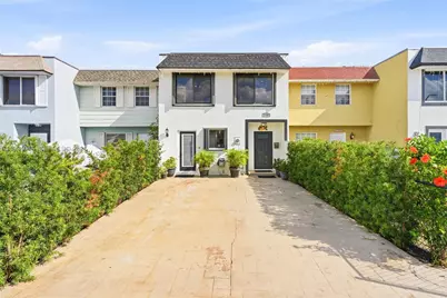 1789 W 72nd St, Hialeah, FL 33014 - Photo 30