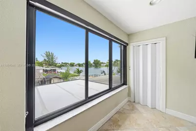 1789 W 72nd St, Hialeah, FL 33014 - Photo 24