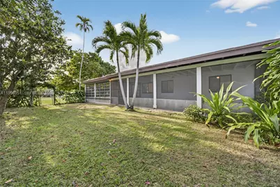 3255 SW 60th Ave, Miami, FL 33155 - Photo 24