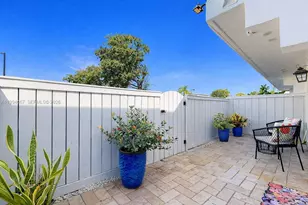 6840 SW 45th Ln, Miami, FL 33155 - Photo 4