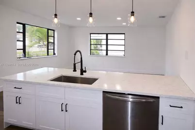 1950 NW 57th St #1950, Miami, FL 33142 - Photo 4