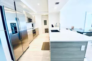 121 NE 34th St, Miami, FL 33137 - Photo 2