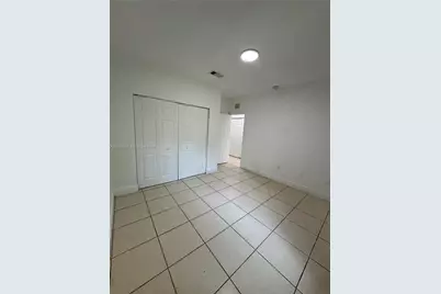 761 NW 24th Ct #761, Miami, FL 33125 - Photo 6