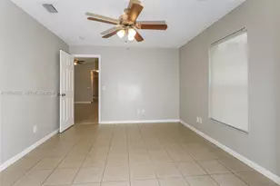 1274 SW Byron St, Port Saint Lucie, FL 34983 - Photo 8