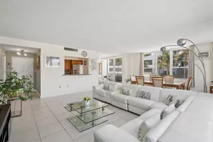 3505 S Ocean Dr, Hollywood, FL 33019 - Photo 8