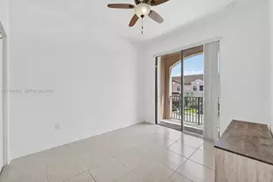 728 NE 34th Ave, Homestead, FL 33033 - Photo 12