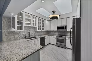 2801 Coral Shores Dr, Fort Lauderdale, FL 33306 - Photo 38