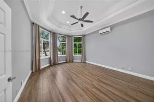 2801 Coral Shores Dr, Fort Lauderdale, FL 33306 - Photo 8