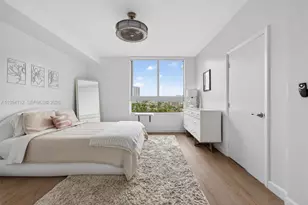 90 SW 3rd St, Miami, FL 33130 - Photo 4