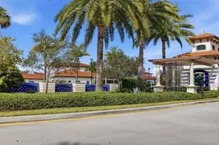 11652 SW 13th Ct, Pembroke Pines, FL 33025 - Photo 44