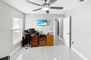 1017 Fraser Pl, Other City - In The State Of Florida, FL 34759 - Photo 18