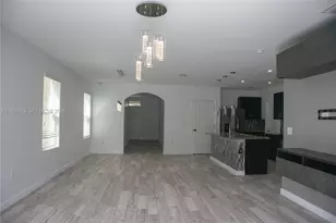 105 Lacewing Pl, Other City - In The State Of Florida, FL 33594 - Photo 8