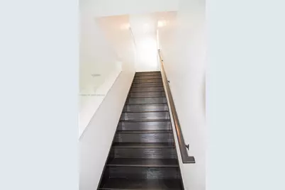 105 Lacewing Pl, Other City - In The State Of Florida, FL 33594 - Photo 14