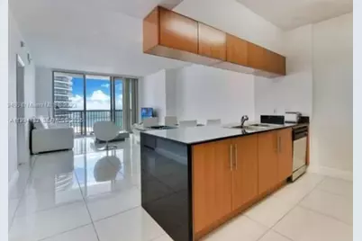 1750 N Bayshore Dr #4003, Miami, FL 33132 - Photo 4