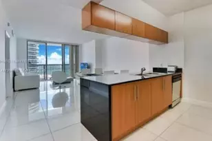 1750 N Bayshore Dr, Miami, FL 33132 - Photo 4