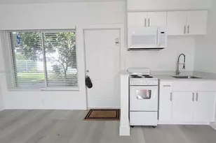 2071 NE 169th St, North Miami Beach, FL 33162 - Photo 38