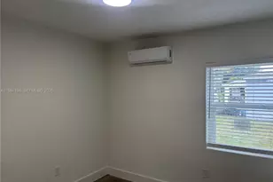 2071 NE 169th St, North Miami Beach, FL 33162 - Photo 6